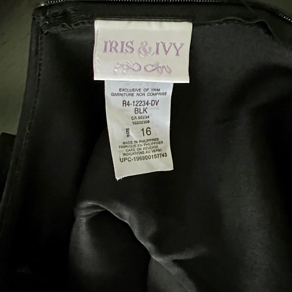 Elegant Black Girl's Dress - Picture 4 of 6